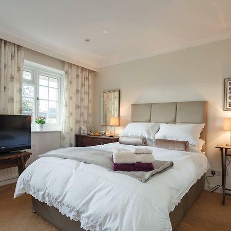 Branksome House 49 Continental Breakfast Hotel บอร์นมัธ ภายนอก รูปภาพ